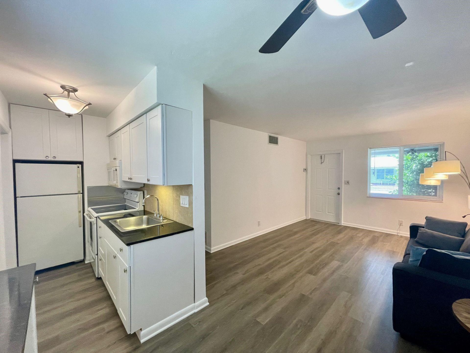 1704 NE 9th Street, Fort Lauderdale, FL 33304 Photo