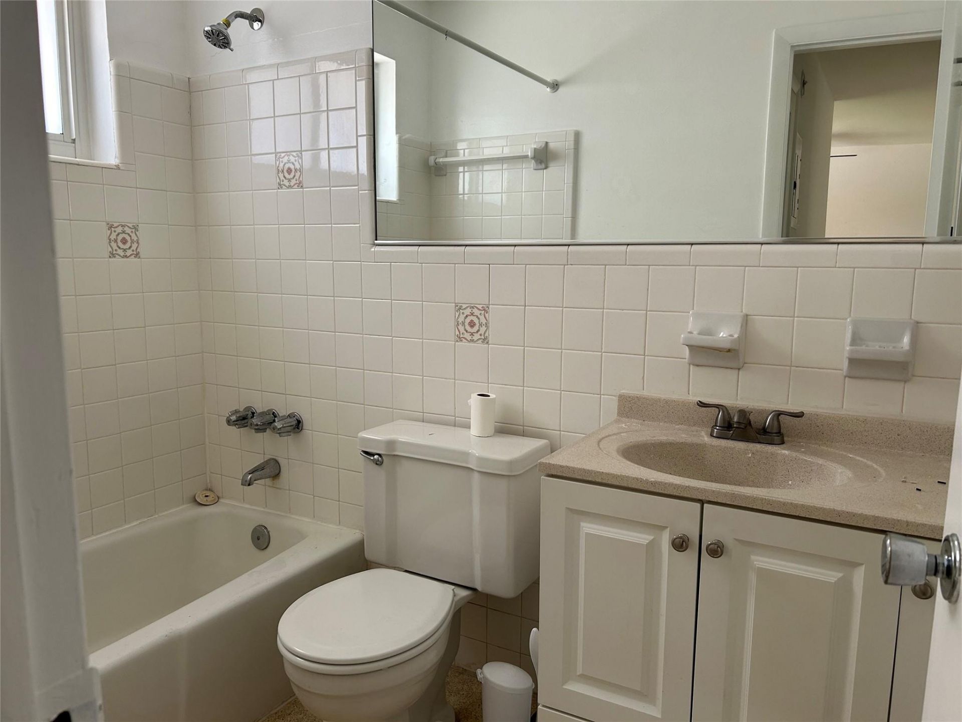 1704 NE 9th Street, Fort Lauderdale, FL 33304 Photo