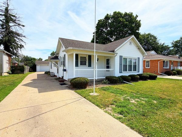411 W Grant Street , Streator, IL 61364