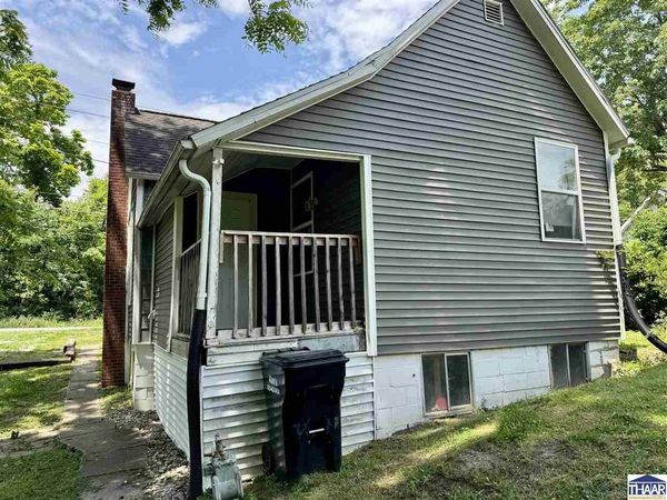 9852 N knightsville Crawford Street, Brazil, IN 47834
