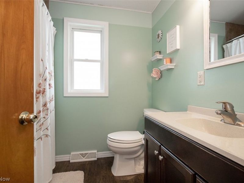 173 Terra Lane, Amherst, OH 44001 Photo 14