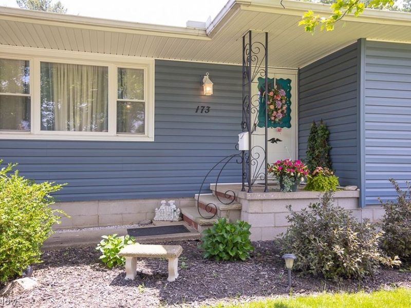 173 Terra Lane, Amherst, OH 44001 Photo 3