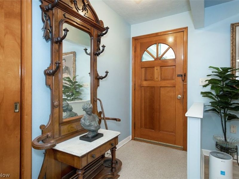 173 Terra Lane, Amherst, OH 44001 Photo 4
