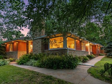 5700 Xerxes Avenue S, Edina, MN 55410