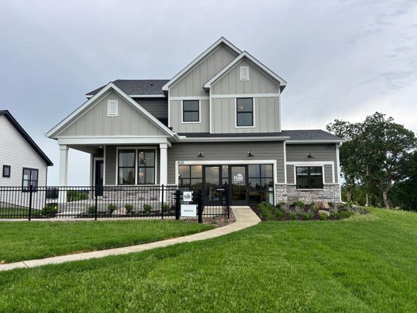 3736 Holbrook Drive , Waconia, MN 55387
