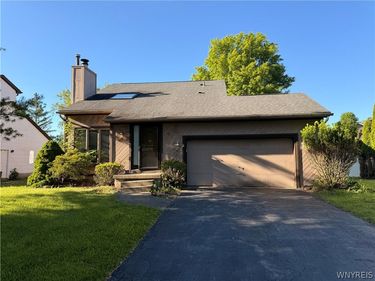 47 Shady Grove Drive , East Amherst, NY 14051