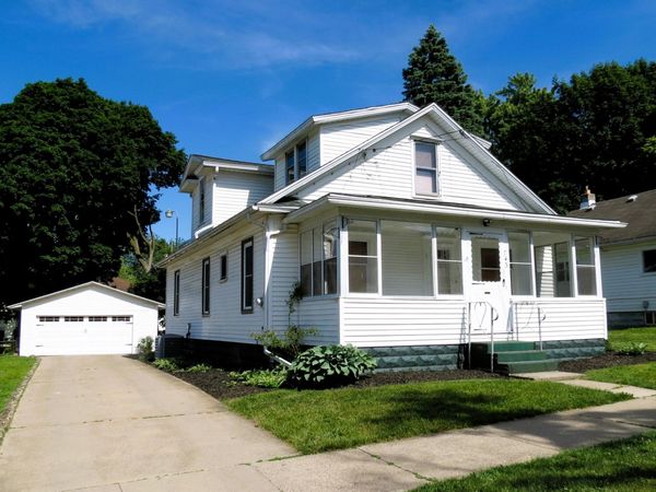 743 Ellery Avenue, Jackson, MI 49202