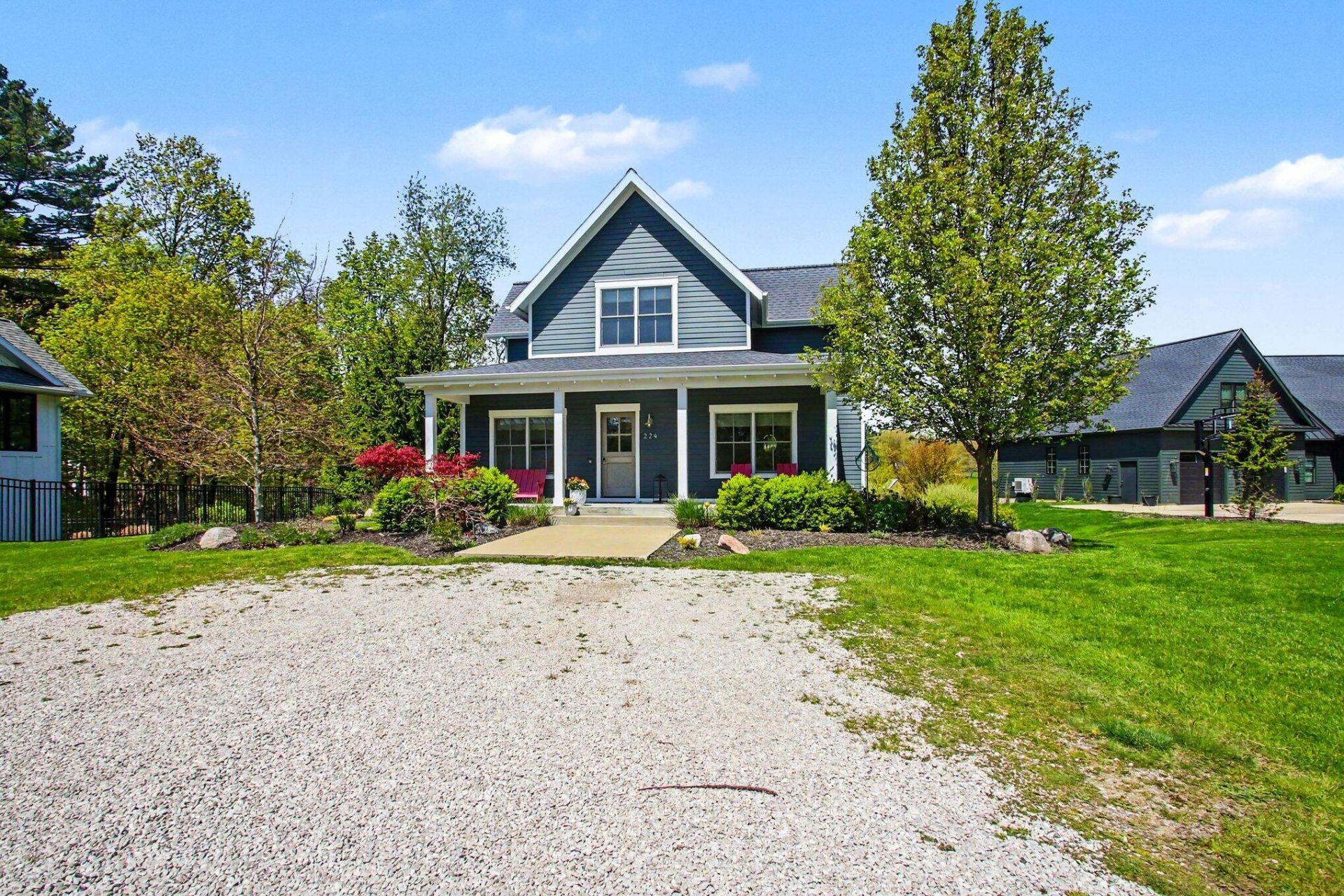 224 N Ferry Street, Douglas, MI 49406 Main Photo