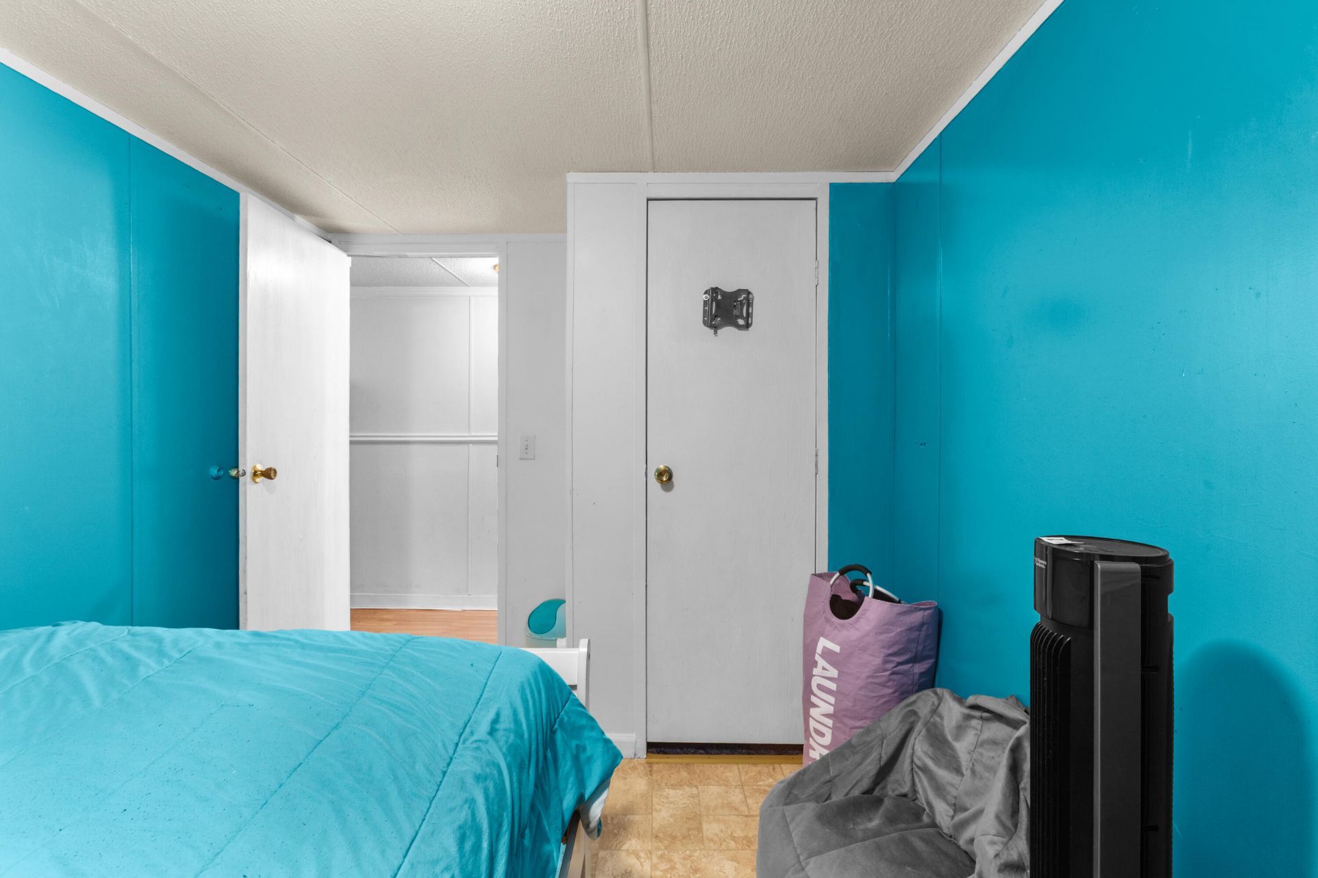 286 Jonathan Lane Photo 14