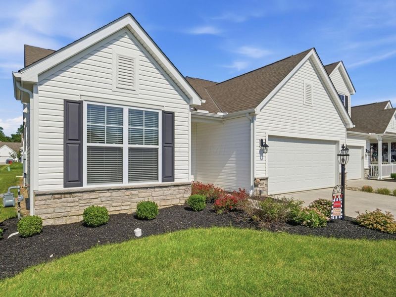405 Halton Drive , Pataskala, OH 43062 Photo 2