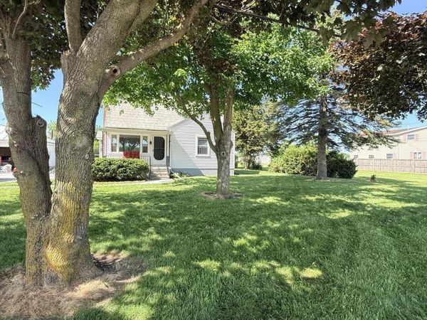 4520 State Route 600 , Gibsonburg, OH 43431