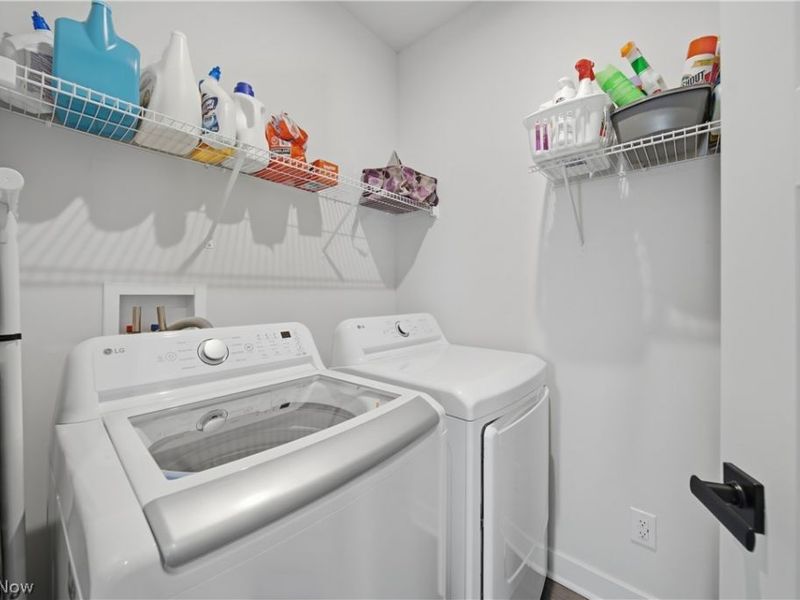6877 Harrington Court Avenue NE, Canton, OH 44721 Photo 27