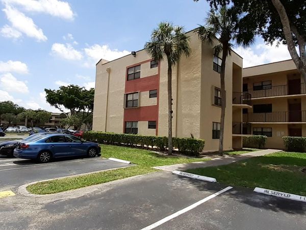 3252 Foxcroft Road, Unit 201, Miramar, FL 33025