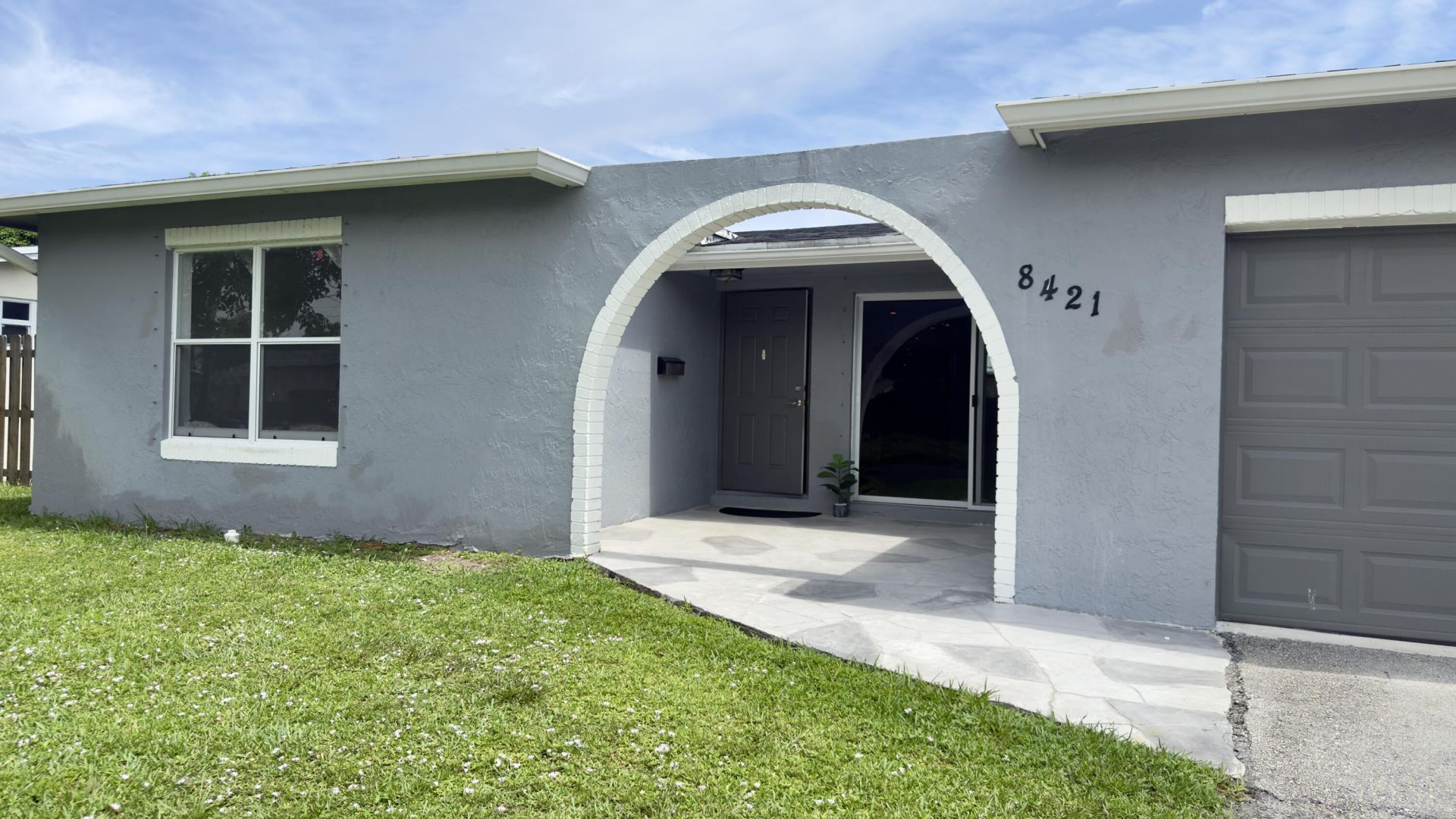 8421 NW 21st Court, Sunrise, FL 33322 Photo