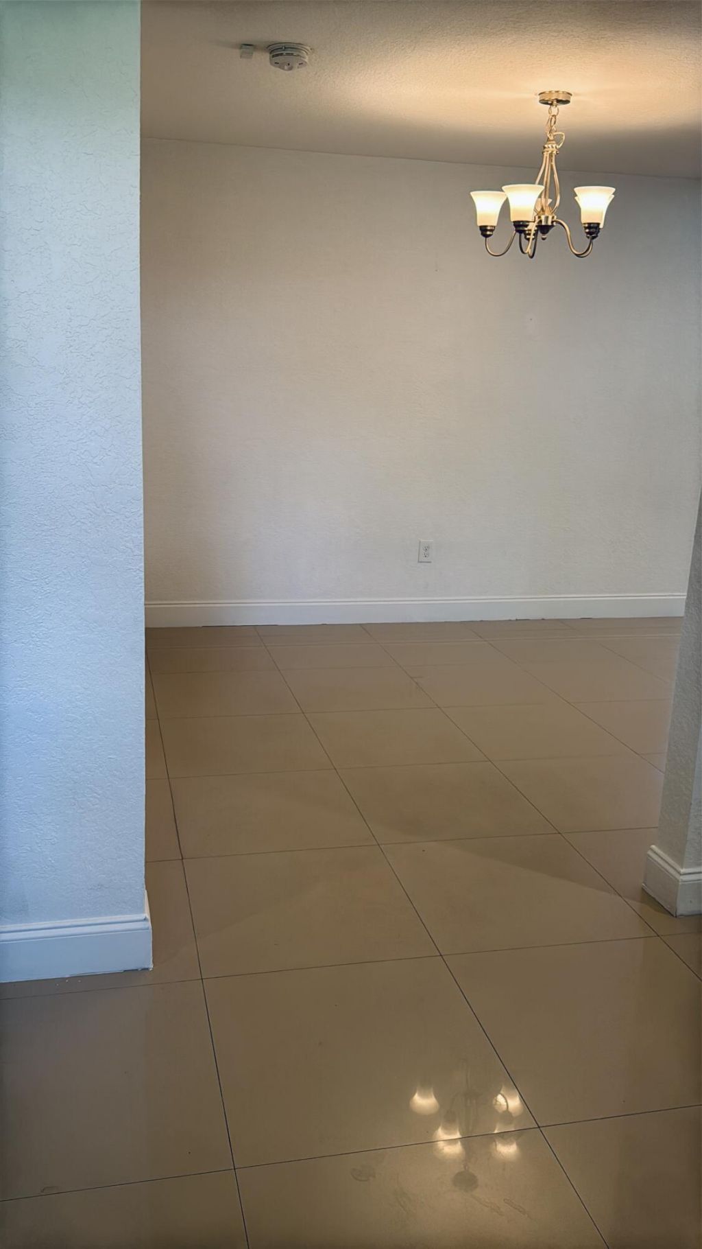 8421 NW 21st Court, Sunrise, FL 33322 Photo