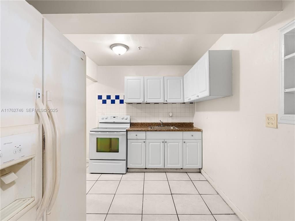 5600 NW 27th Court, Unit 5604, Lauderhill, FL 33313 Photo