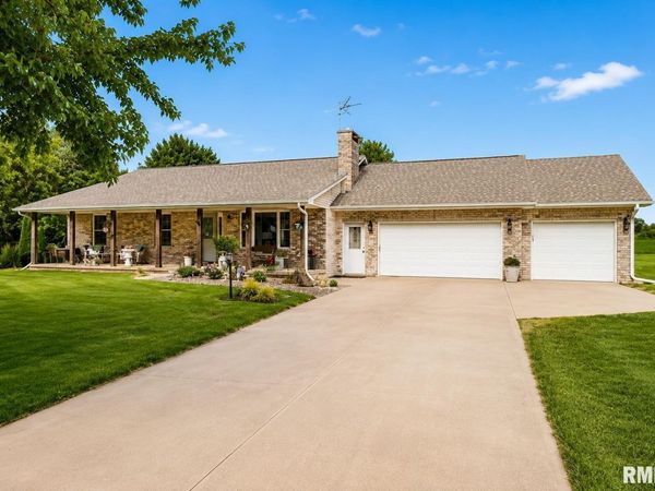 21087 N 25 E Road, Danvers, IL 61732
