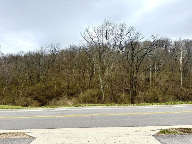 1915 Bromley-Crescent Springs Road, Unit C, Crescent Springs, KY 41017 Photo 8