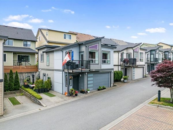 1005 Boeing Close , Langford, BC V9B 0R2