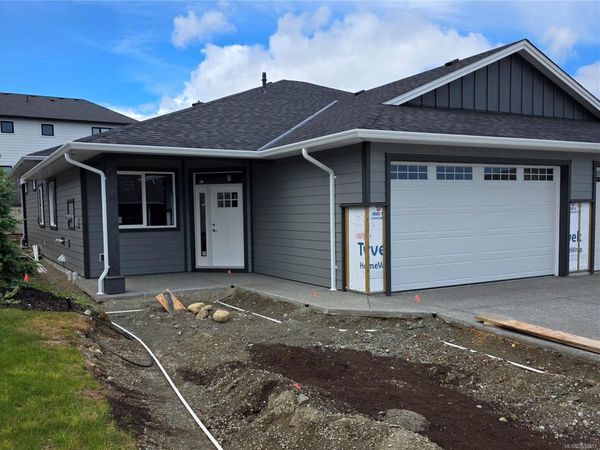 343 Arizona Dr , Unit #2, Campbell River, BC V9H 0C6