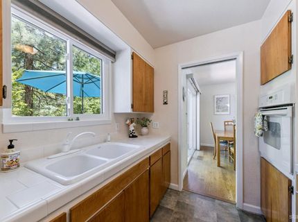 3381 Marlette Circle, South Lake Tahoe, CA 96150 Photo
