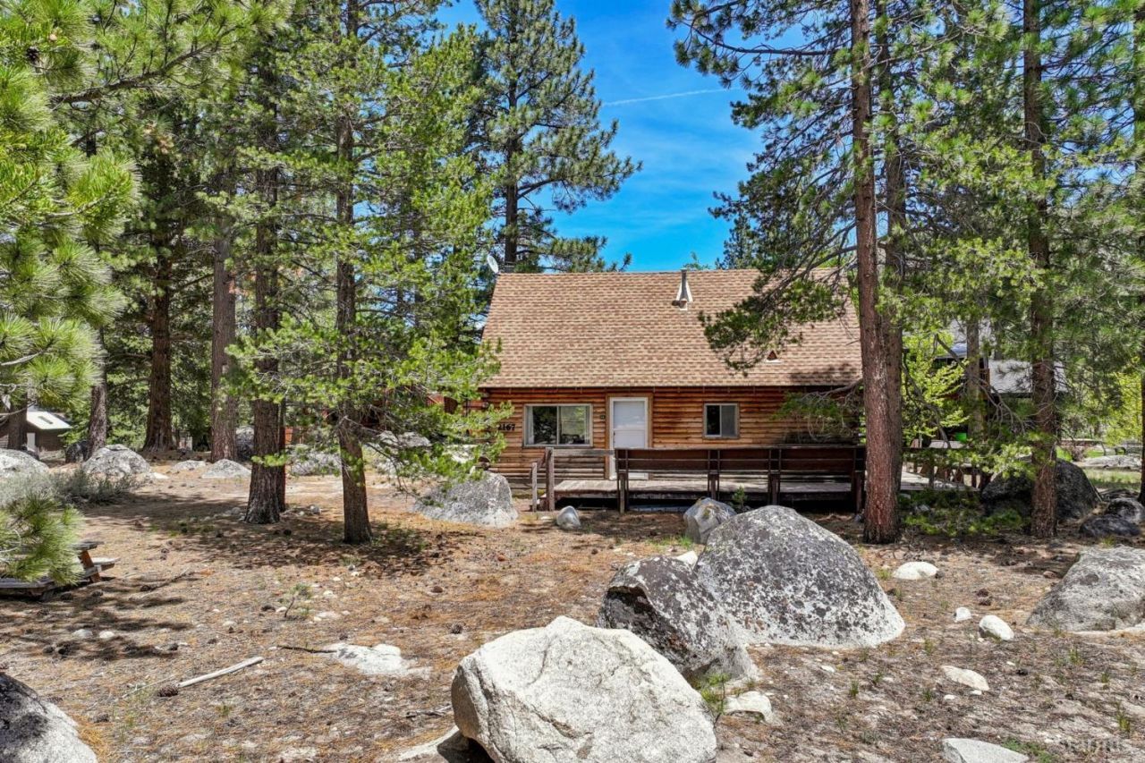 2167 Rainbow Road, South Lake Tahoe, CA 96150 Main Photo