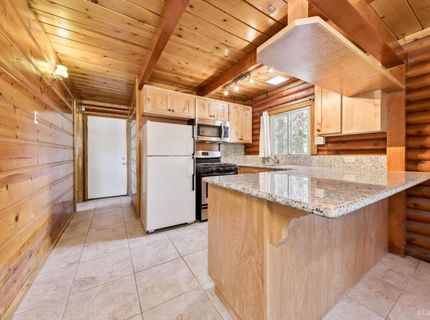 2167 Rainbow Road, South Lake Tahoe, CA 96150 Photo