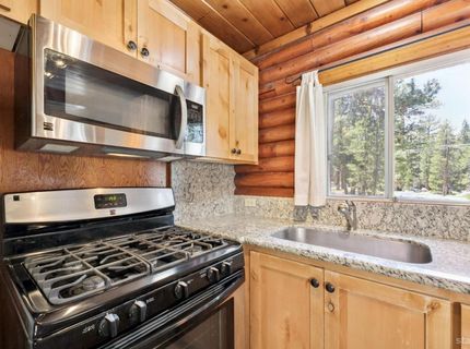 2167 Rainbow Road, South Lake Tahoe, CA 96150 Photo