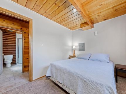 2167 Rainbow Road, South Lake Tahoe, CA 96150 Photo