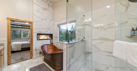 1694 Tionontati Street, South Lake Tahoe, CA 96150 Photo
