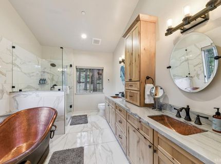 1694 Tionontati Street, South Lake Tahoe, CA 96150 Photo