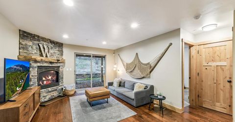 1694 Tionontati Street, South Lake Tahoe, CA 96150 Photo