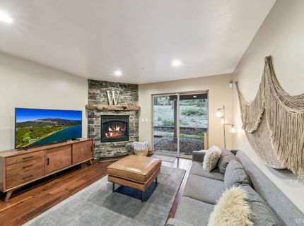 1694 Tionontati Street, South Lake Tahoe, CA 96150 Photo