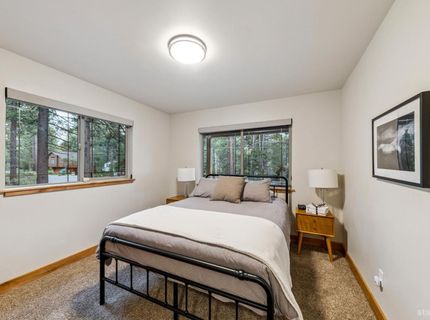 1694 Tionontati Street, South Lake Tahoe, CA 96150 Photo