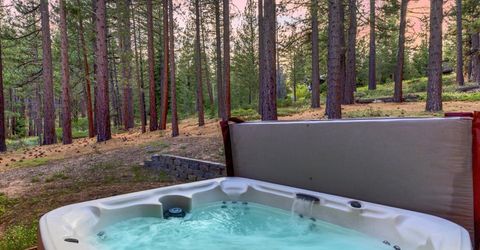 1694 Tionontati Street, South Lake Tahoe, CA 96150 Photo