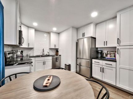 1223 Bonanza Avenue, Unit 8, South Lake Tahoe, CA 96150 Photo