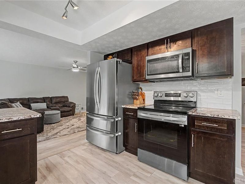 6820 Sycamore Creek Court, Washington Township, OH 45459 Photo 12