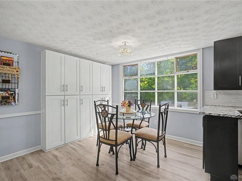6820 Sycamore Creek Court, Washington Township, OH 45459 Photo 8