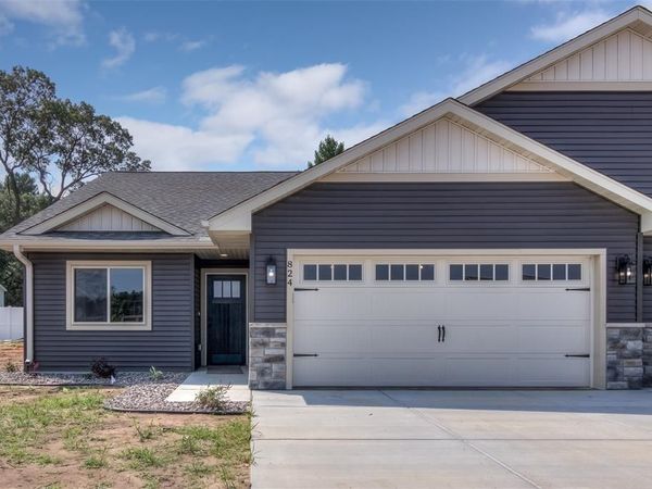 5610 Moss Trail, Eau Claire, WI 54703