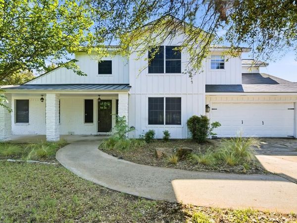 1925 N Dale Avenue , Stephenville, TX 76401