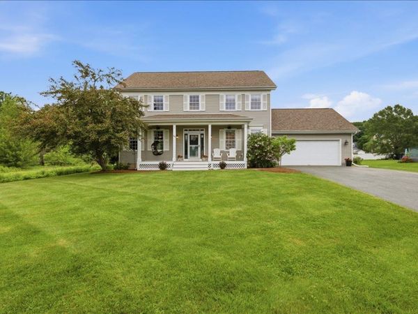 253 Barrett Lane, Williston, VT 05495