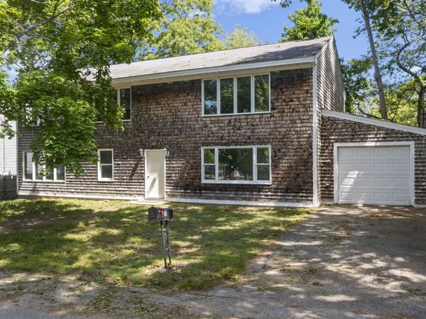 11 Emerald Avenue, Hampton, NH 03842