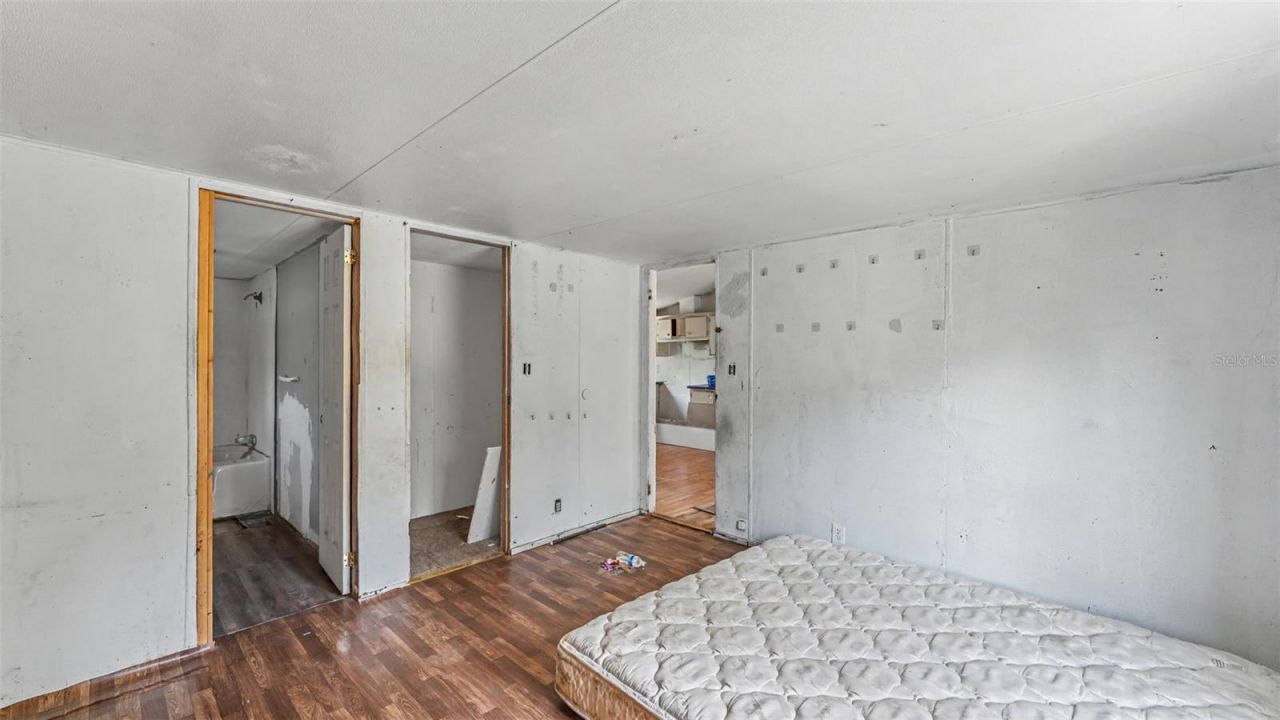 2220 Ellie Road , Unit B, Auburndale, FL 33823 Photo