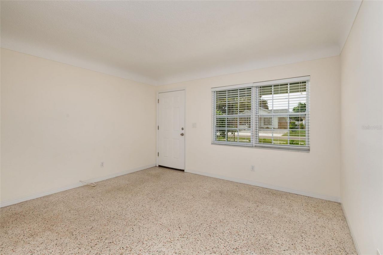 661 63rd Avenue S, Saint Petersburg, FL 33705 Photo