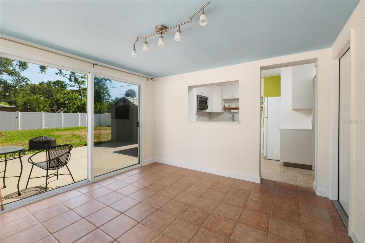 661 63rd Avenue S, Saint Petersburg, FL 33705 Photo