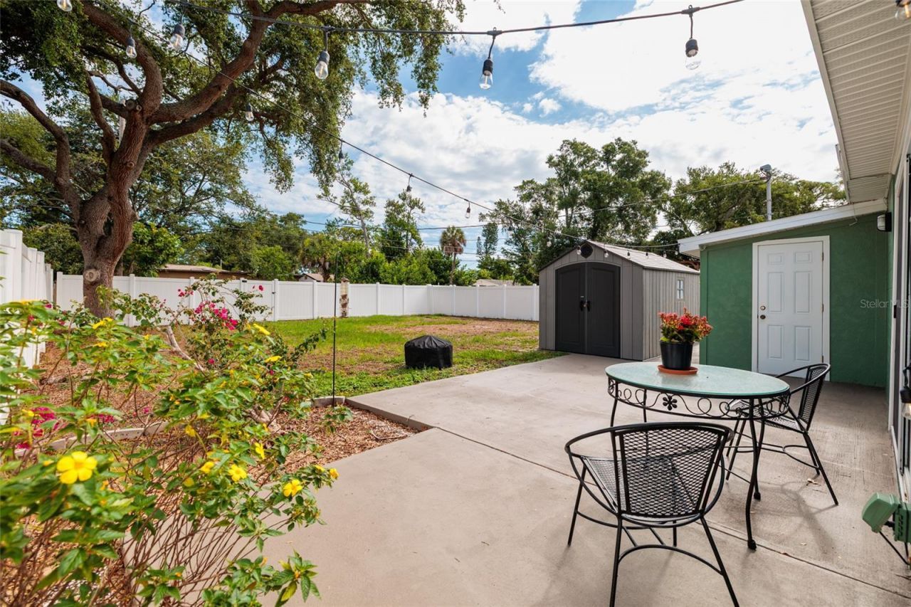 661 63rd Avenue S, Saint Petersburg, FL 33705 Photo