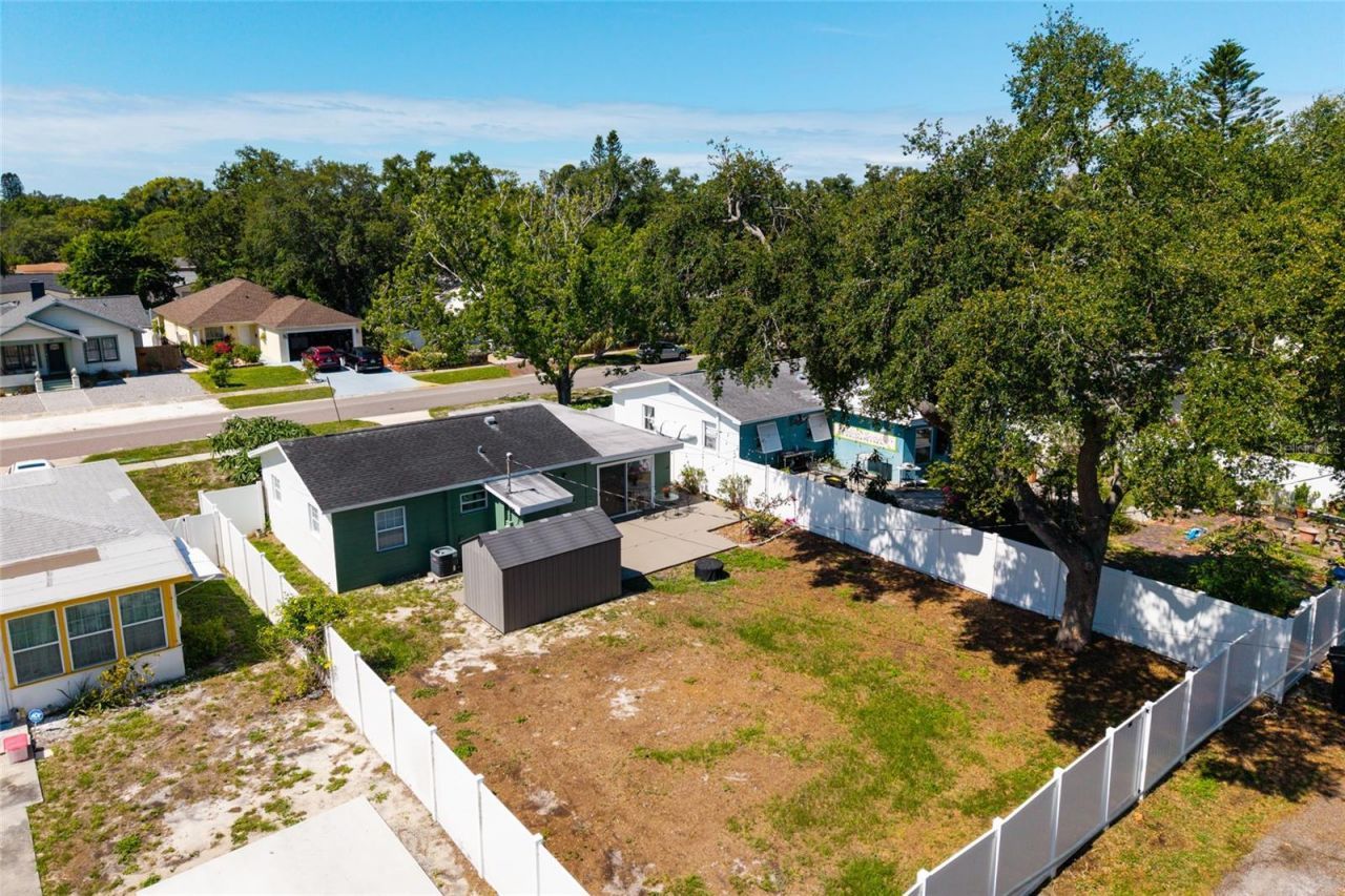 661 63rd Avenue S, Saint Petersburg, FL 33705 Photo