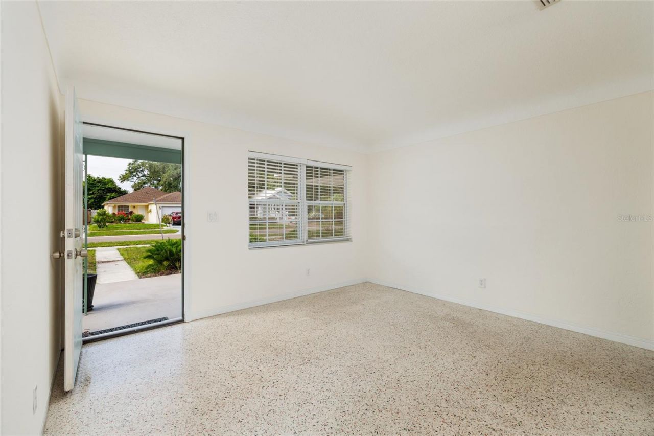 661 63rd Avenue S, Saint Petersburg, FL 33705 Photo