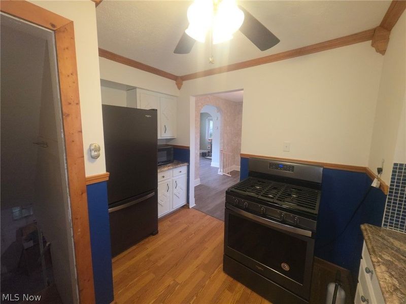 555 Wyandot Avenue, Akron, OH 44305 Photo 4