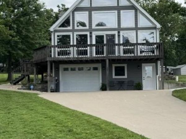 385 Lake Viking Terrace, Gallatin, MO 64640